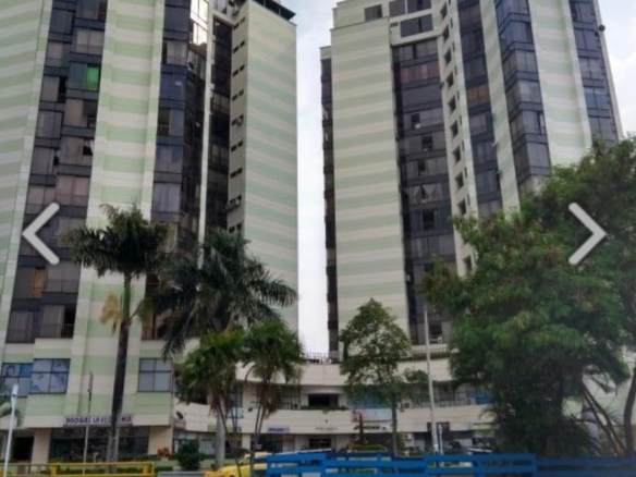 Apartamento en Camino Real Edificio Torres De La 50