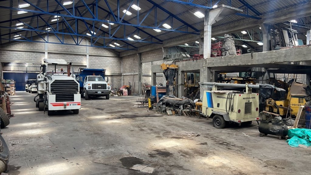 Bodegas en el centro empresarial El bueno