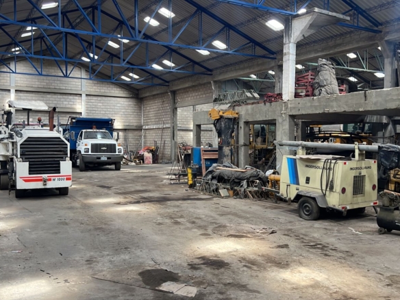 Bodegas en el centro empresarial El bueno
