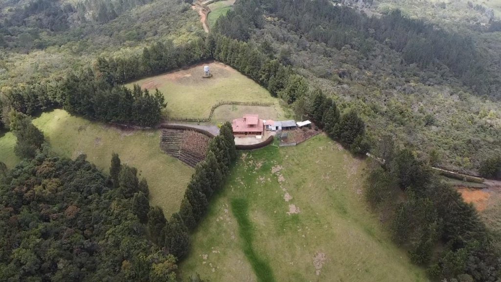 FINCA EN GUARNE DE 5 HECTAREAS