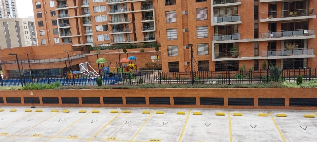 VENTA ESPECTACULAR APARTAMENTO CLUB HOUSE EN COLINA CAMPESTRE, UNO DE LOS SECTORES MÁS EXCLUSIVOS DE BOGOTÁ