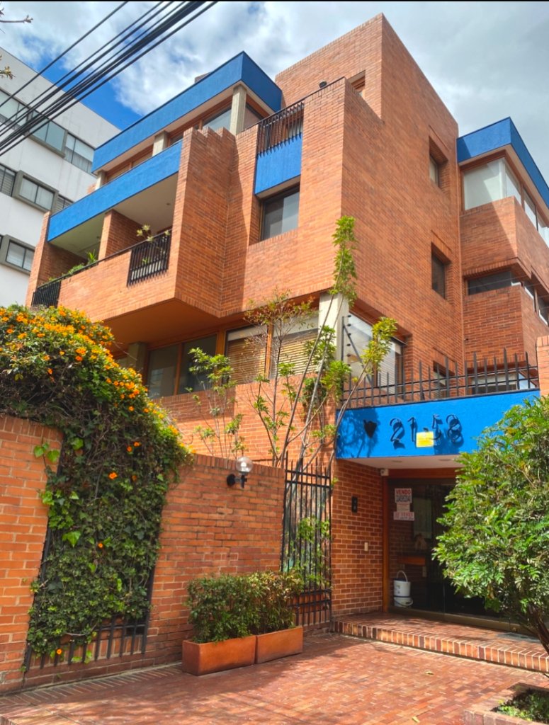 Vendo Lindo apartamento, construido en un Edificio Nominado al Premio de Arquitectura