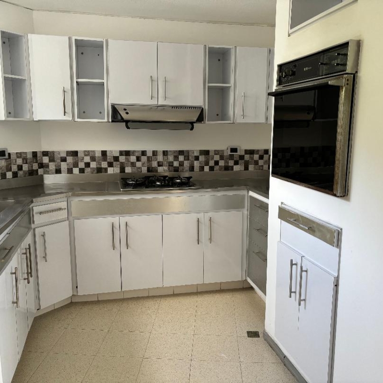 VENTA APARTAMENTO SANTA MONICA NORTE CALI