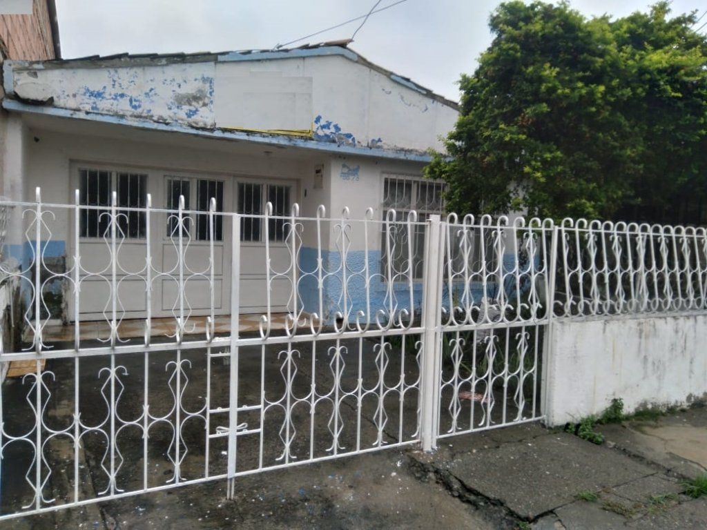 Casa en Palmira con 2 Lotes