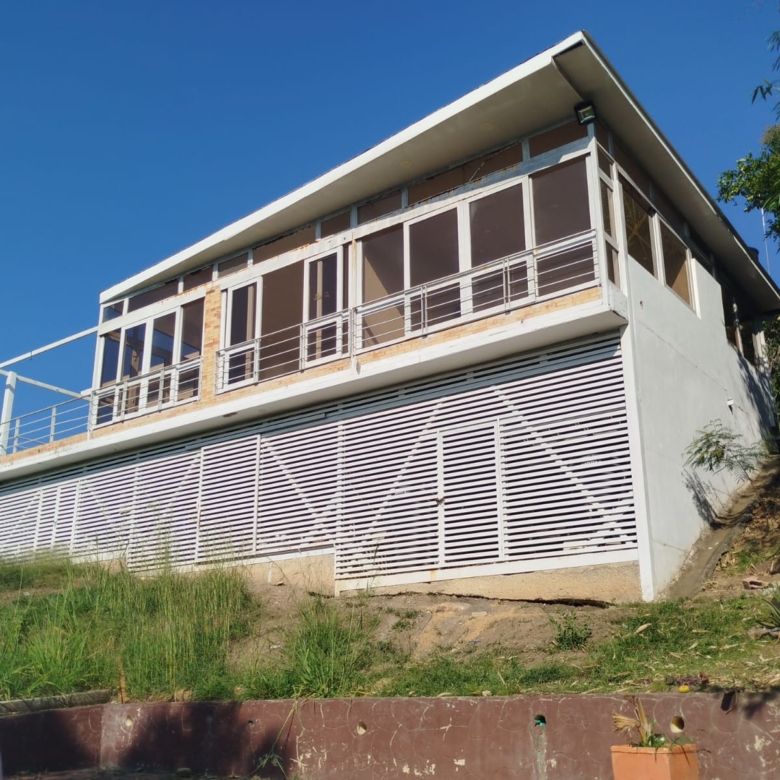 Venta de Casa Campestre en La Mesa Cundinamarca