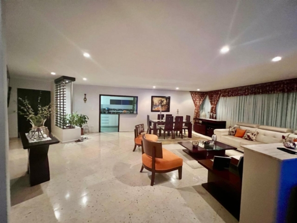 Apartamento en Centenario, Cali