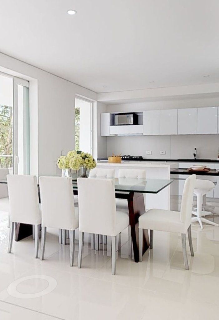 VENTA HERMOSO APARTAMENTO PANCE 185 MTS 2