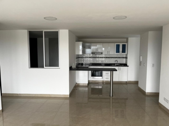 ¡Gran oportunidad! Apartamento espacioso en La Flora