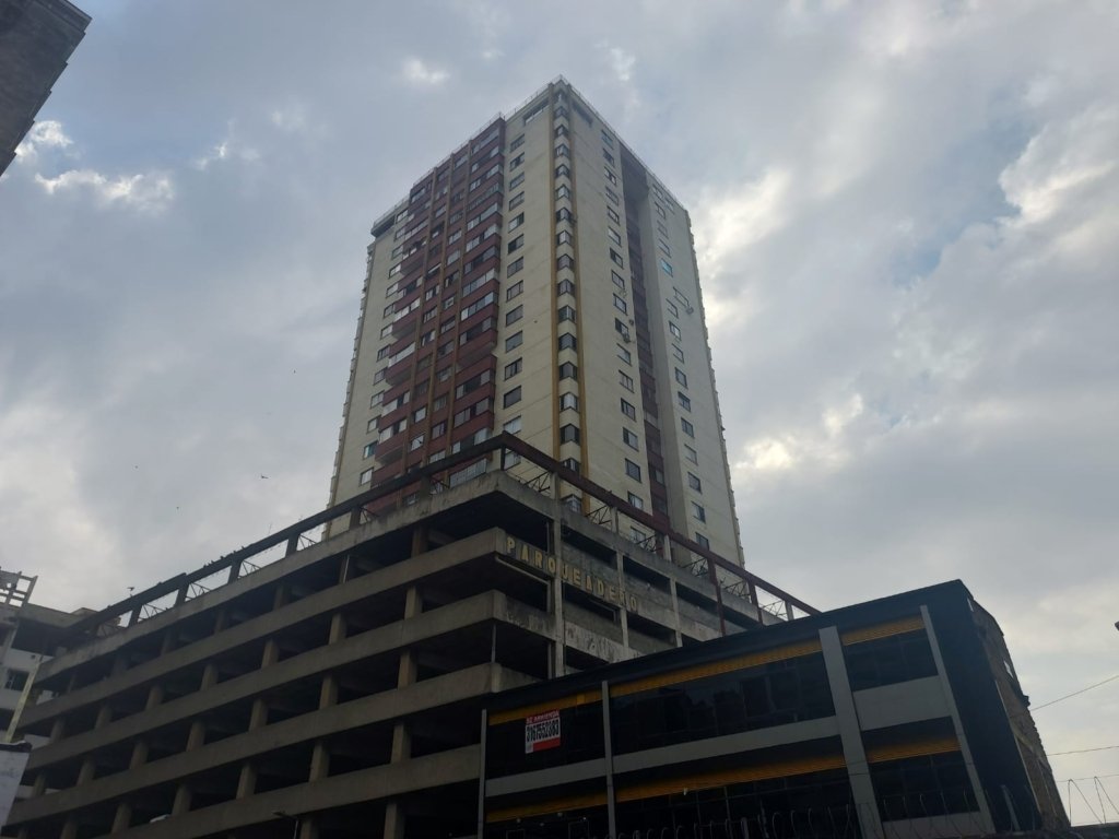 VENTA APTO TORRE ARISTI. PISO 23
