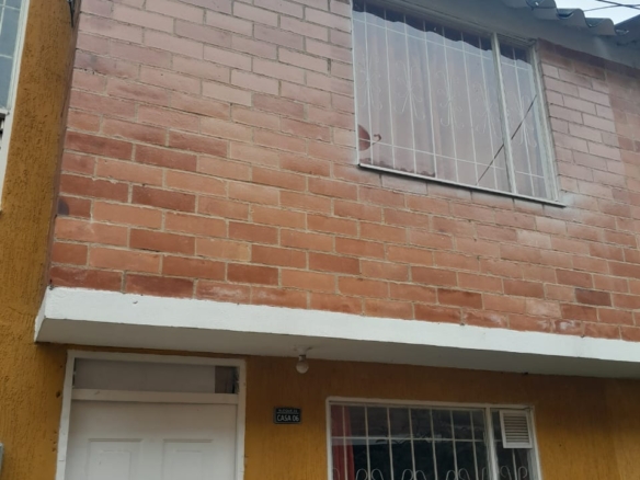 SE VENDE HERMOSA CASA EN FUNZA ZUAME 1