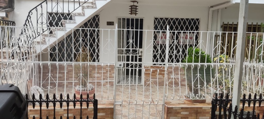 Venta de Casa recién remodelada en el barrio Nápoles