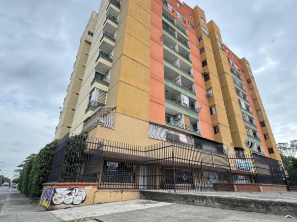 Excelente Local de 35 M2 en el barrio Calima Edificio Guaduales