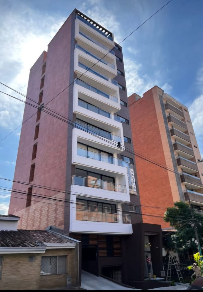 Apartamento en Laureles La Castella Torre Weston