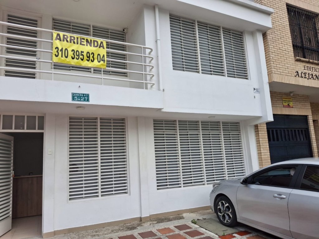Arriendo Casa Comercial con opcion de Venta en el barrio Tequendama