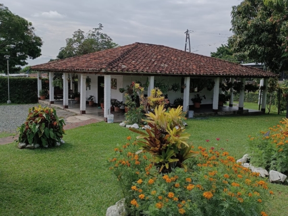 VENTA DE CASA FINCA EN GINEBRA VALLE DEL CAUCA