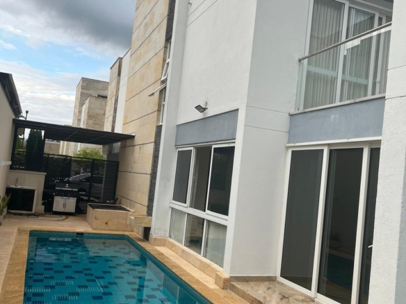 VENDO CASA EN CONDOMINIO EN PANCE