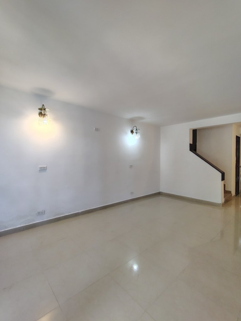 VENTA: CASA TRES NIVELES EN EL CAMINO REAL – SUR -CALI-COLOMBIA