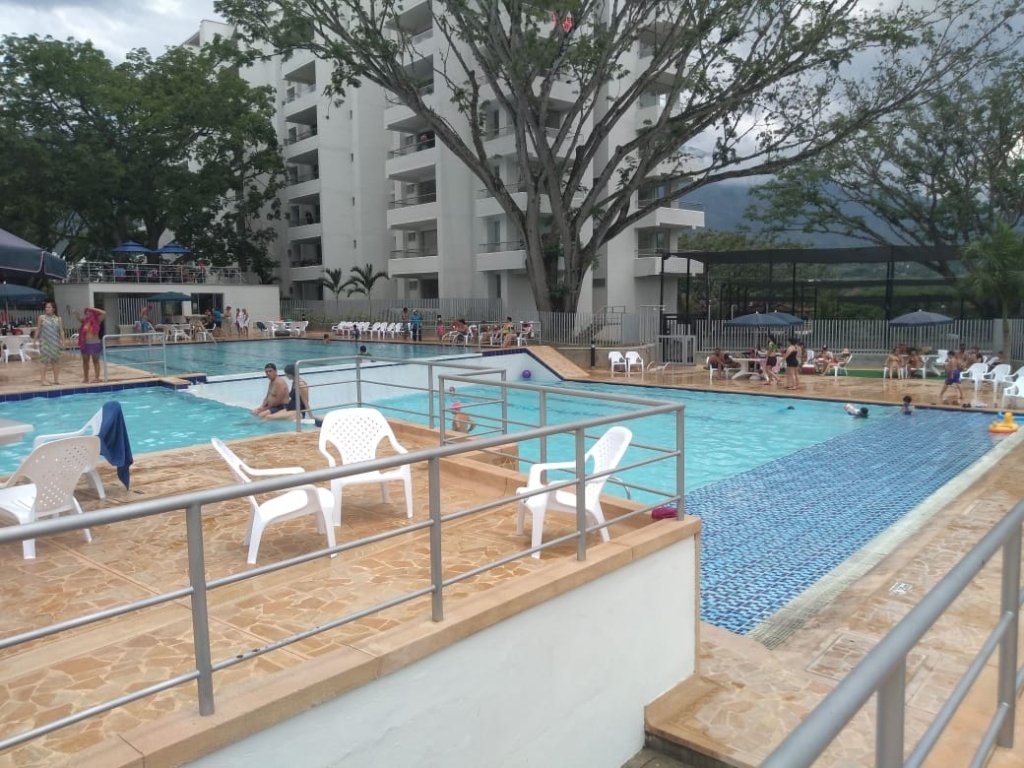 Apartamento en San Jeronimo en Condominio frente al Lago Tour