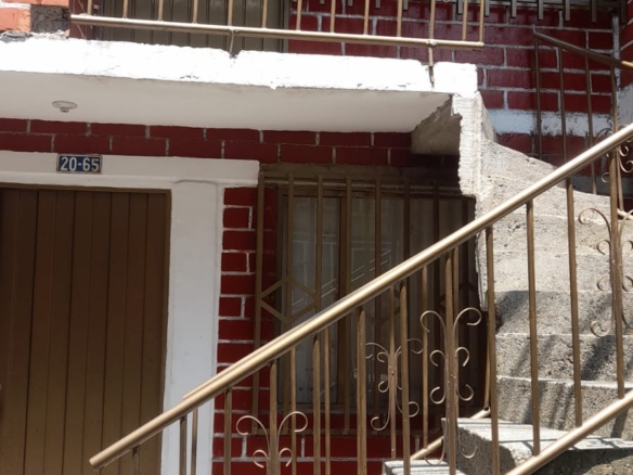 Casa de 2 pisos independientes en Ciudadela Compartir Cali