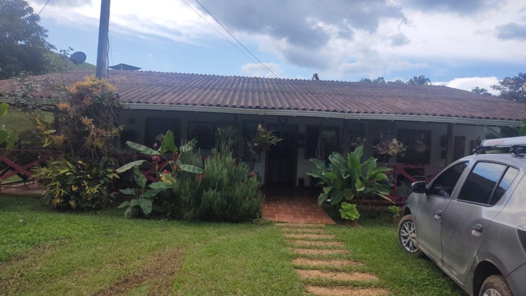 VENDO EXCELENTE FINCA CARRETERA AL MAR KM 26