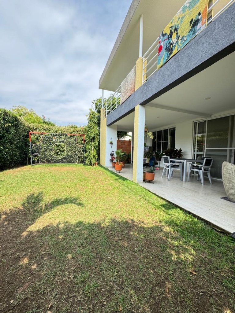 Vendo casa campestre al sur de Cali en El Castillo
