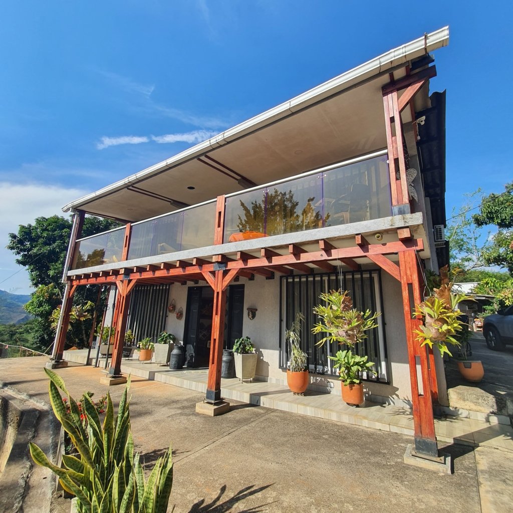 Venta de Hermosa Casa campestre via Cristo Rey Km5