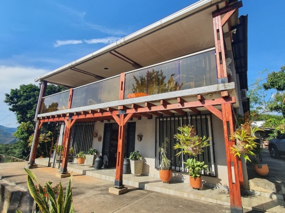 Venta de Hermosa Casa campestre via Cristo Rey Km5