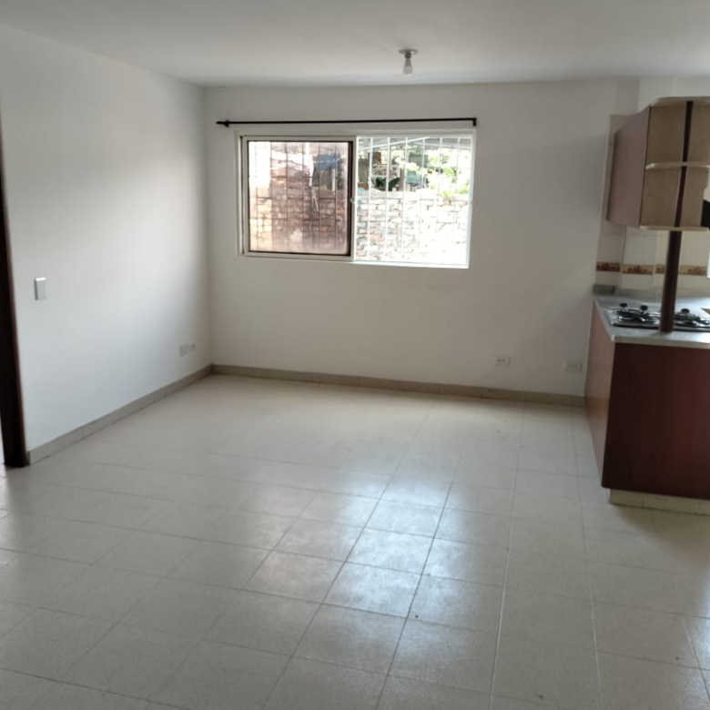 VENDO EXCELENTE EDIFICIO 3 PISOS BARRIO CALDAS