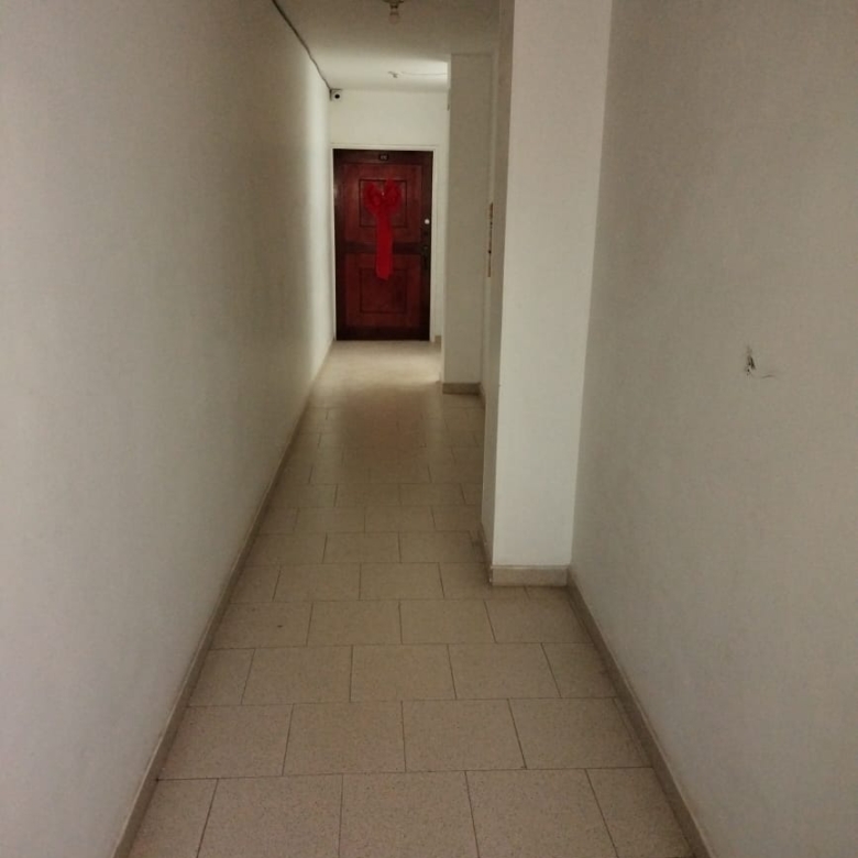 VENDO EXCELENTE EDIFICIO 3 PISOS BARRIO CALDAS