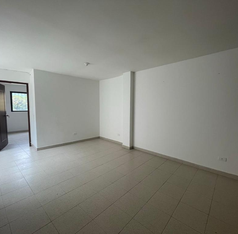 VENDO EXCELENTE EDIFICIO 3 PISOS BARRIO CALDAS