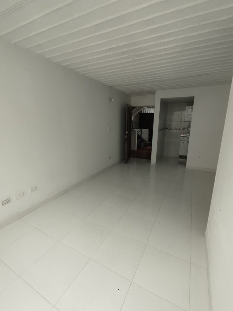 VENTA APARTAMENTO 4 PISO TORRES DE COMFANDI