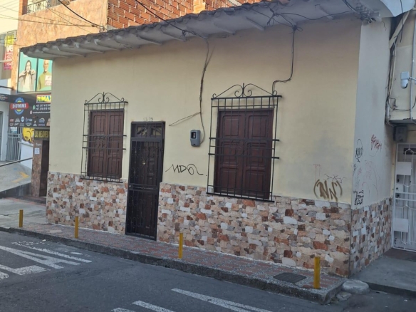 Casa Lote en Copacabana Antioquia a 30 minutos de Medellin