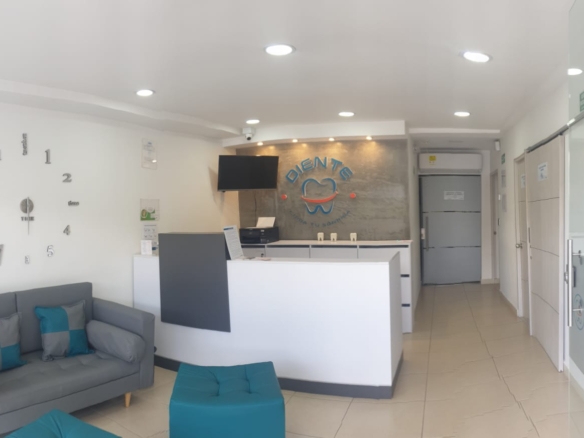 Venta Consultorio Odontológico habilitado por Secretaria de Salud en Odontologia General y Ortodoncia.