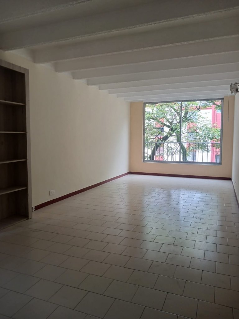 Apartamento en venta en el norte de Cali Conjunto Residencial Girasoles de la Flora