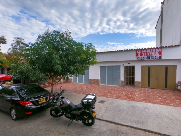 Arriendo Casa comercial para Empresa en Prados del Norte Cali