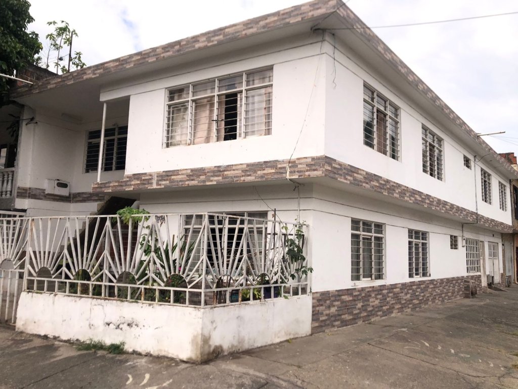 CASA EN VENTA EN BARRIO SAN JUDAS CALI