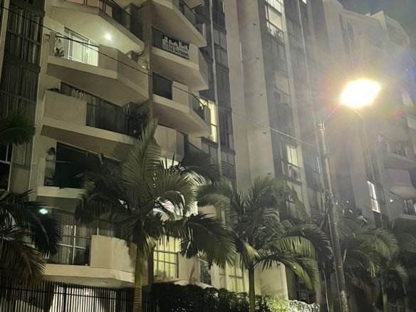APARTAMENTO EN VENTA