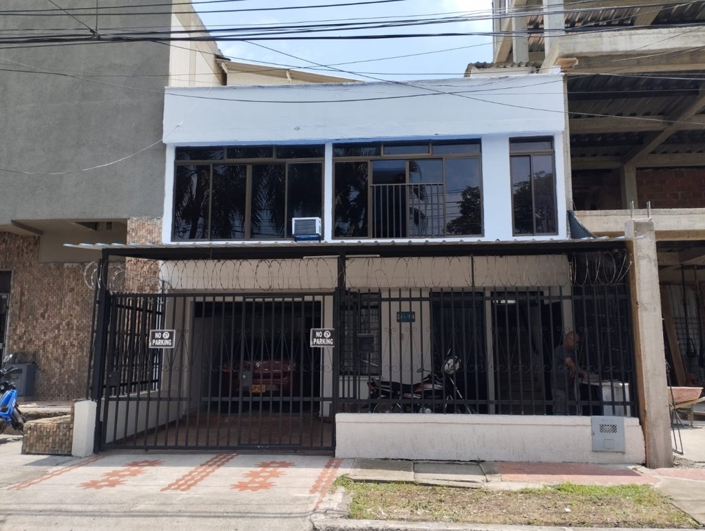 VENTA CASA BARRIO LA MERCED