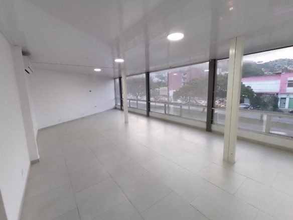 📍 Alquiler de Oficina o Local en San Fernando – 70 m²