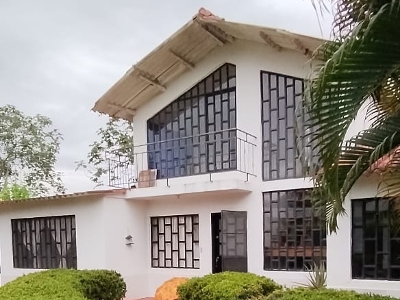 Casa en venta en condominio vía Flandes – Espinal, Tolima