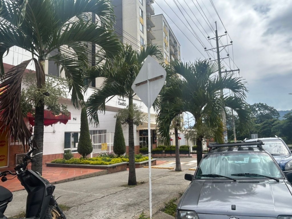 Apartamento en Venta – Unidad Residencial Camelot, Vía Guatiguará