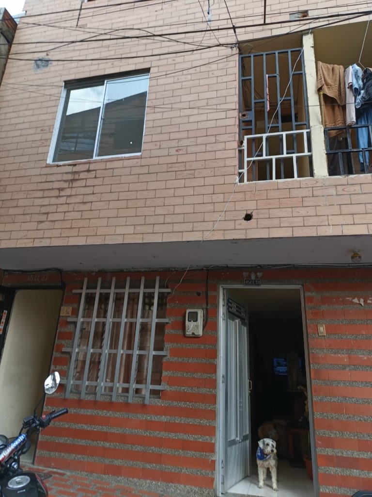 Venta en Buenos Aires Medellin – Frente a la Estación de Policía