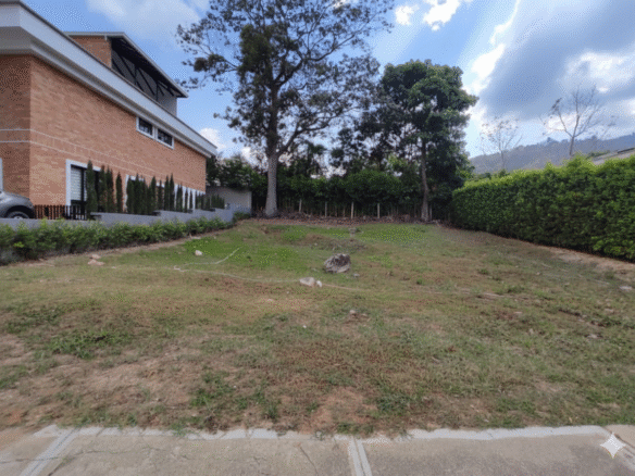 Venta de lote en Terrazas de Mensulí – Área 650 m²