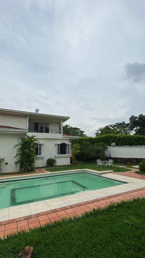 Vendo Casa Pance cerca club Shalon