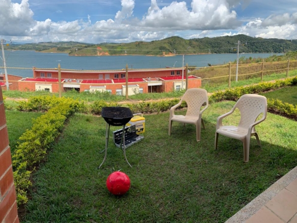 Villa campestre en venta en Lago Calima – El Darién, Valle del Cauca