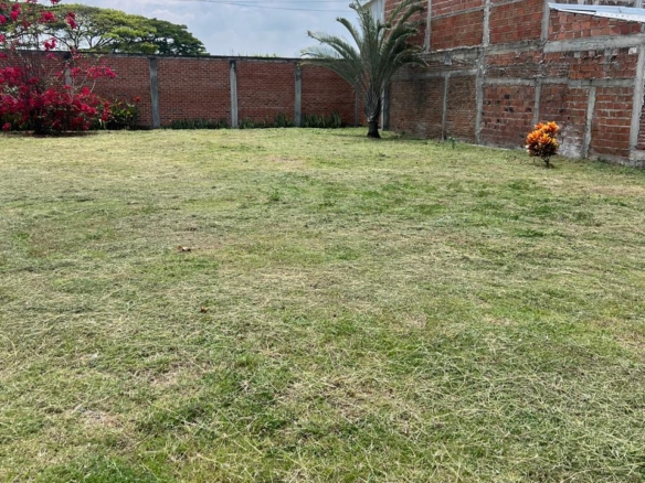 Venta de lote de 3.000 m² en Candelaria – zona Cavasa