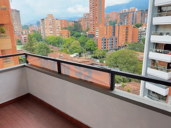 Apartamento en venta en Envigado – último piso, unidad cerrada