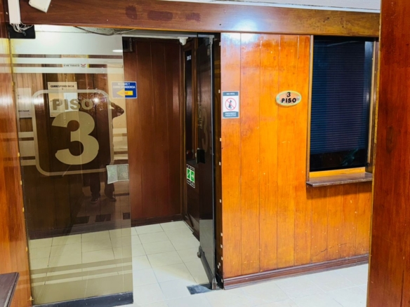 VENTA PISO COMPLETO – OFICINAS O BODEGAS TORRE SUR – PASAJE ROSEDAL BUCARAMANGA