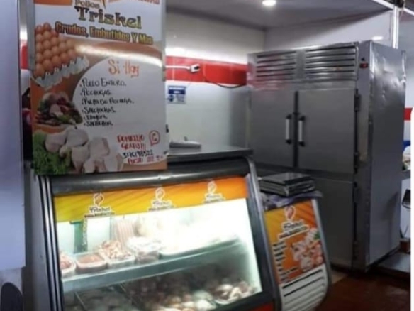 Local comercial con dotación completa para negocio de pollo – Plaza de Mercado Villabel