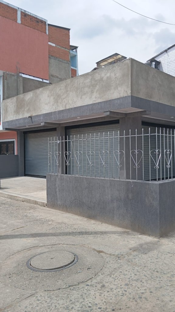 Arriendo Local Esquinero – Santa Mónica Popular, Suroriente